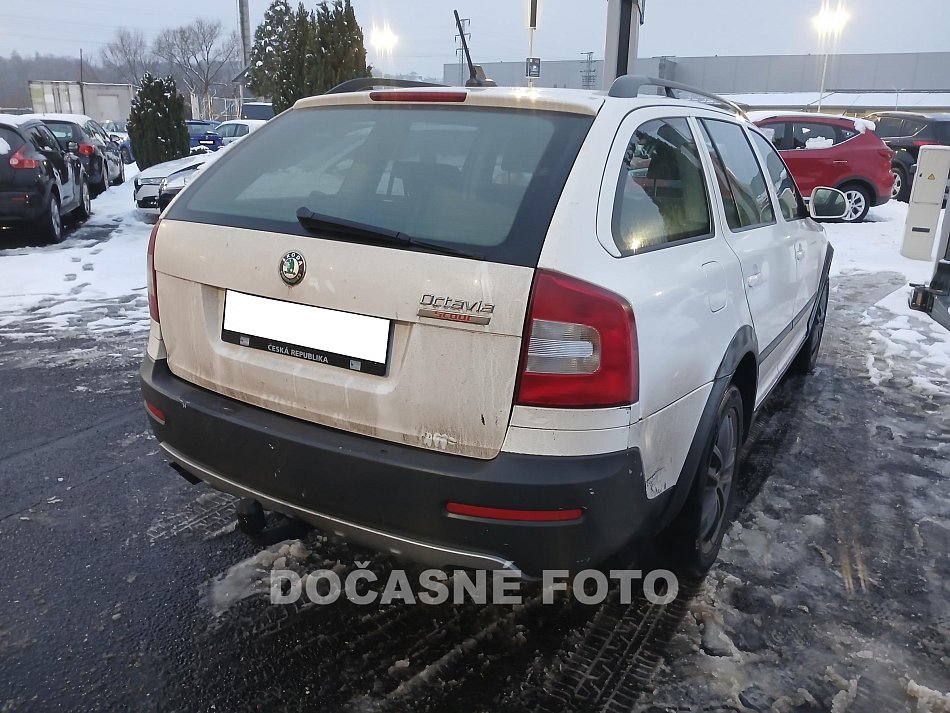 Škoda Octavia II 2.0 TDI  Scout
