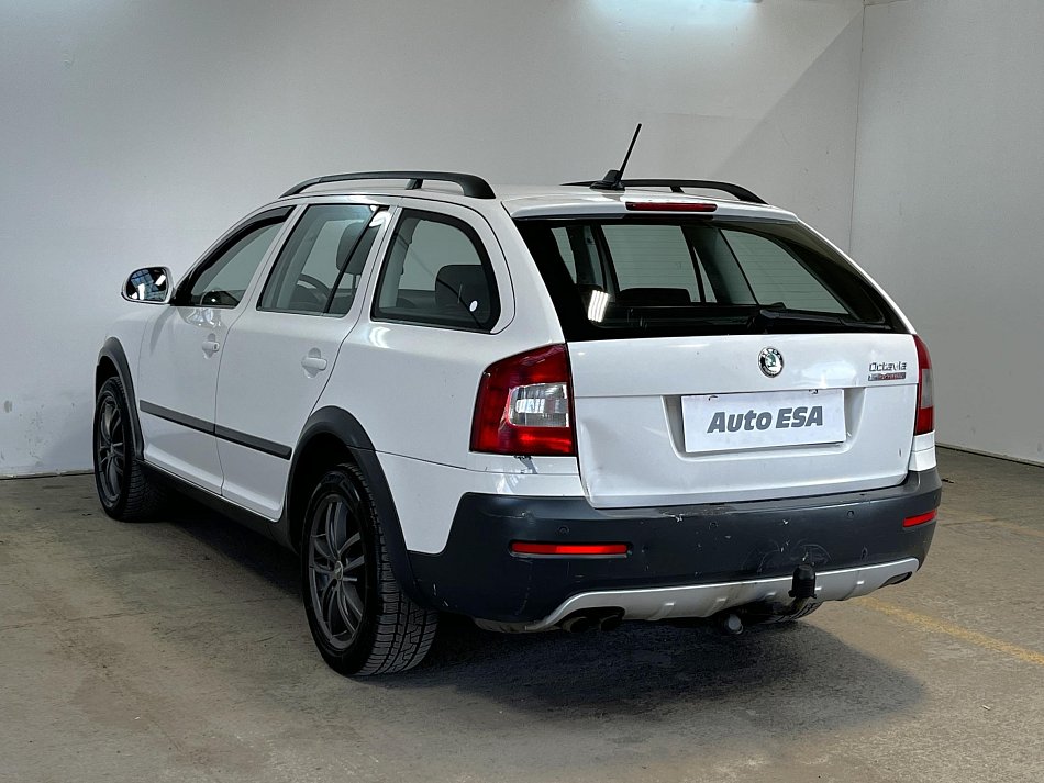 Škoda Octavia II 2.0 TDI Scout 4x4