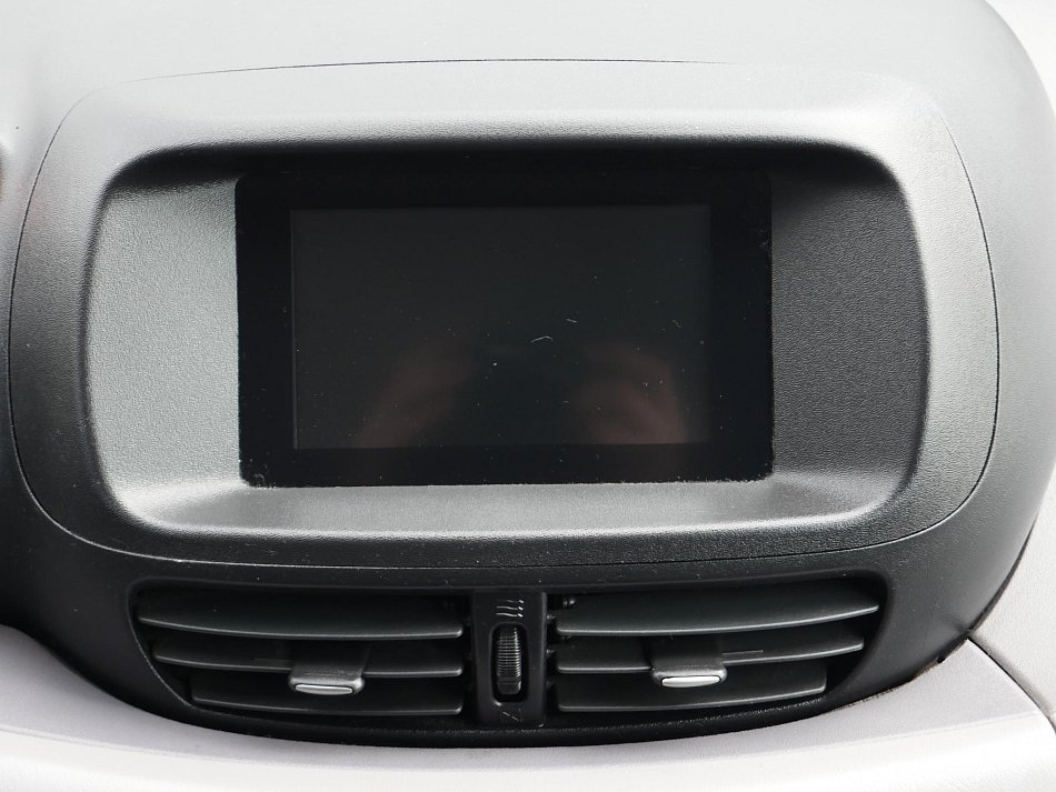 Nissan Almera Tino 1.8i 