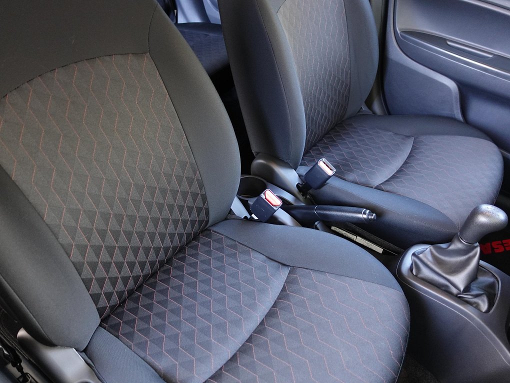Mitsubishi Space Star 1.2i 