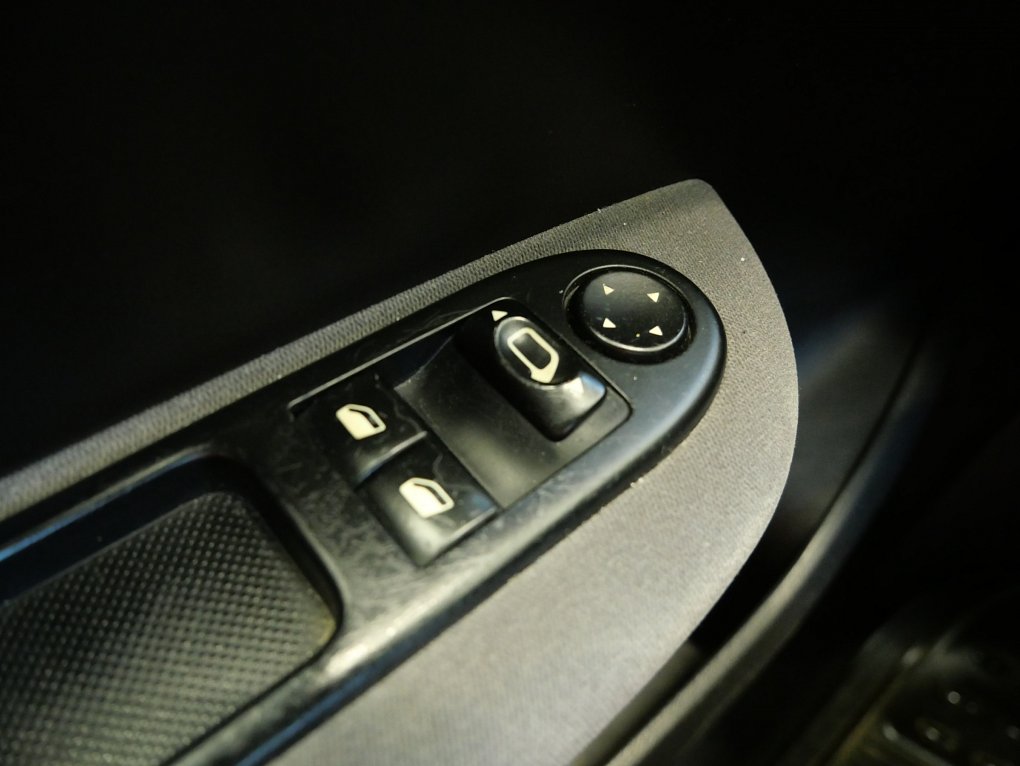 Peugeot 307 1.6i 
