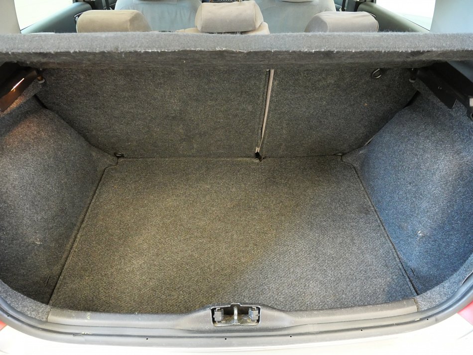 Peugeot 307 1.6i 