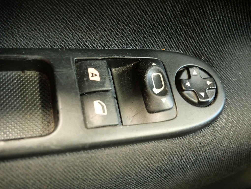 Peugeot 207 1.4i 
