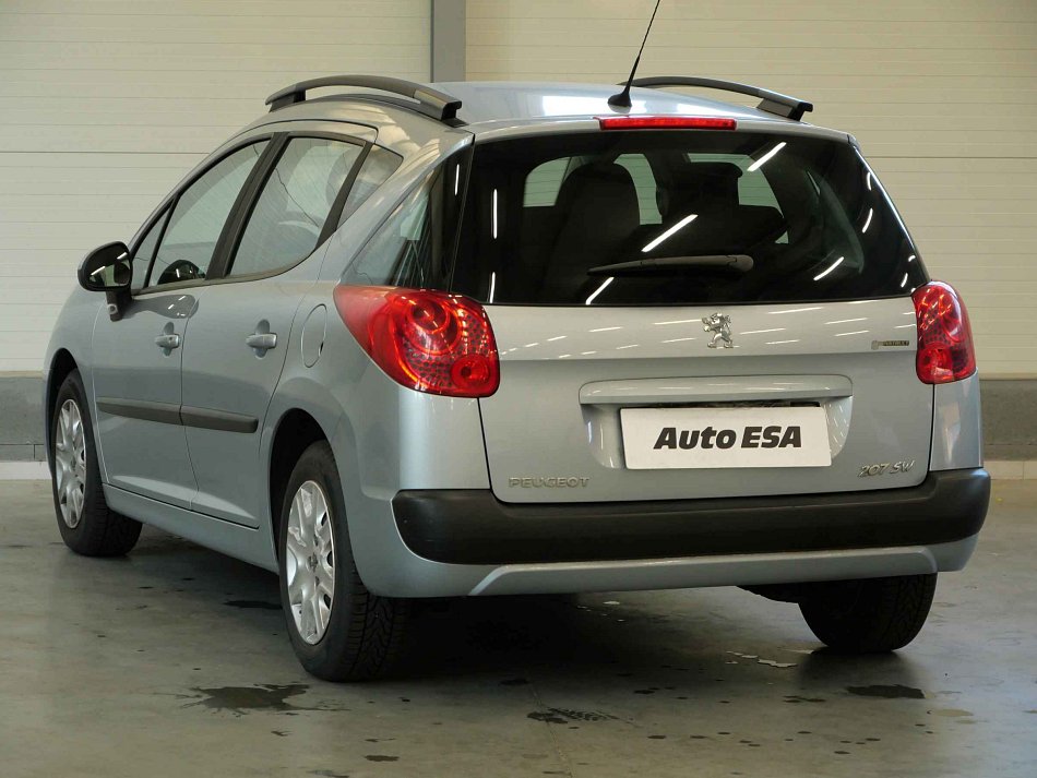 Peugeot 207 1.4i 