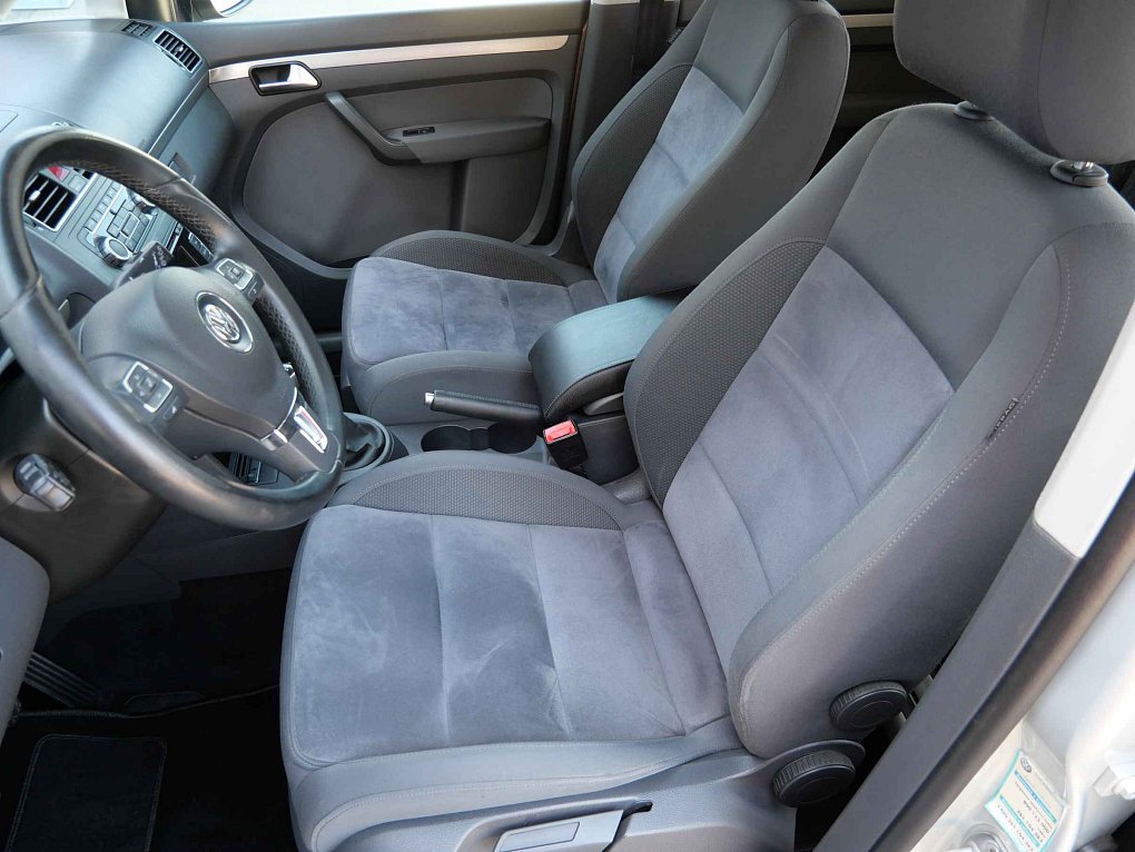 Volkswagen Touran 1.4TSi 