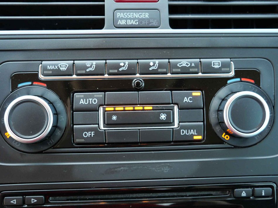Volkswagen Touran 1.4TSi 