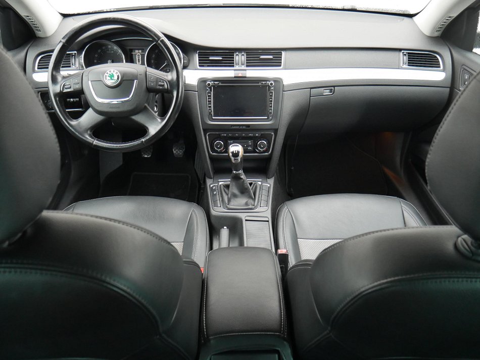Škoda Superb II 1.6TDi Ambition