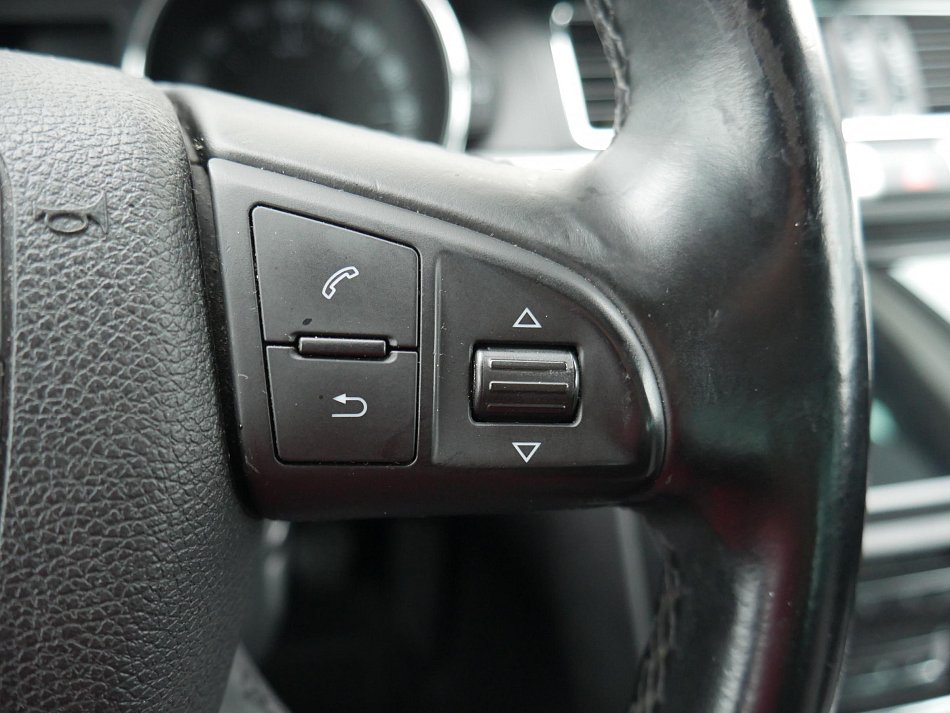 Škoda Superb II 1.6TDi Ambition