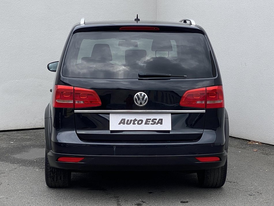 Volkswagen Touran 2.0 TDi CROSS