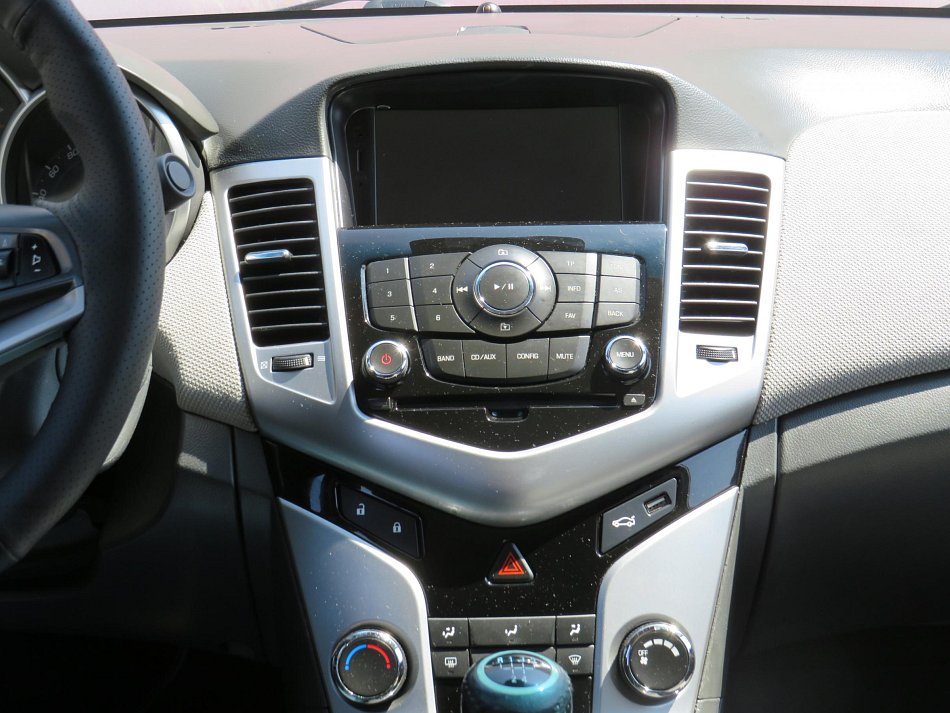 Chevrolet Cruze 1.6i 