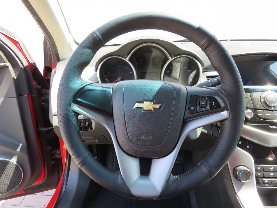 Chevrolet Cruze 1.6i 
