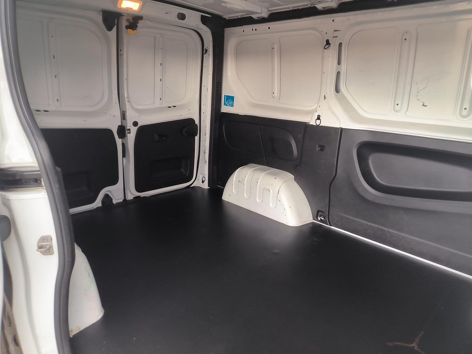 Renault Trafic 2.0dCi  L1H1