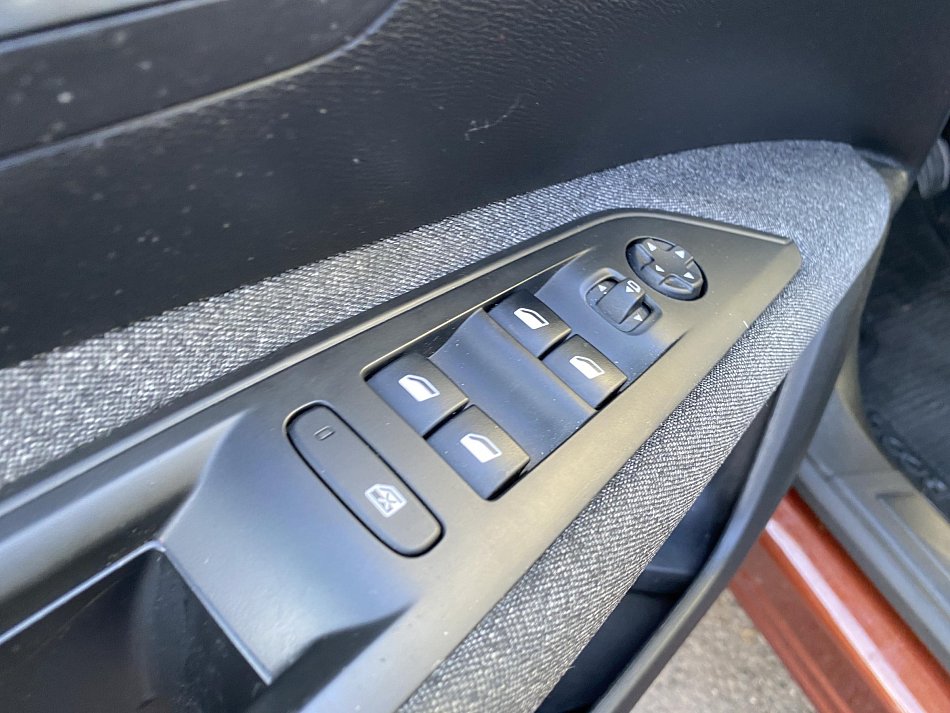 Peugeot 3008 1.2 PT Active