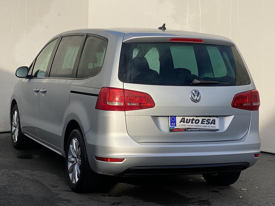 Volkswagen Sharan 2.0 TDi 