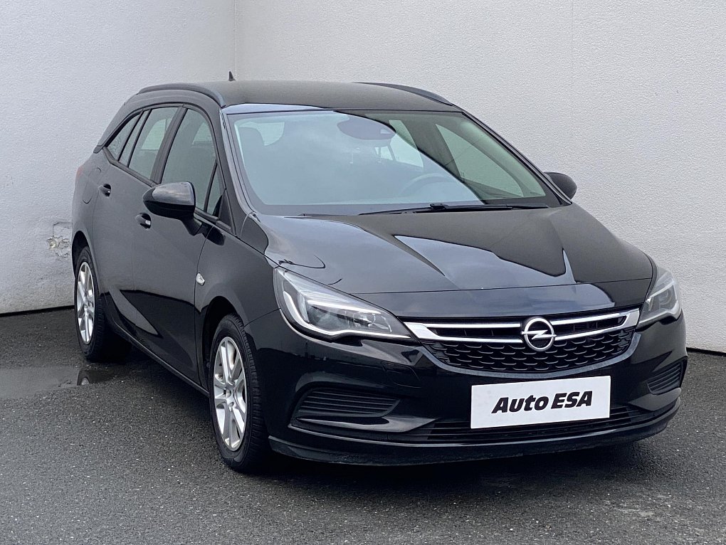 Opel Astra 1.6 CDTi 