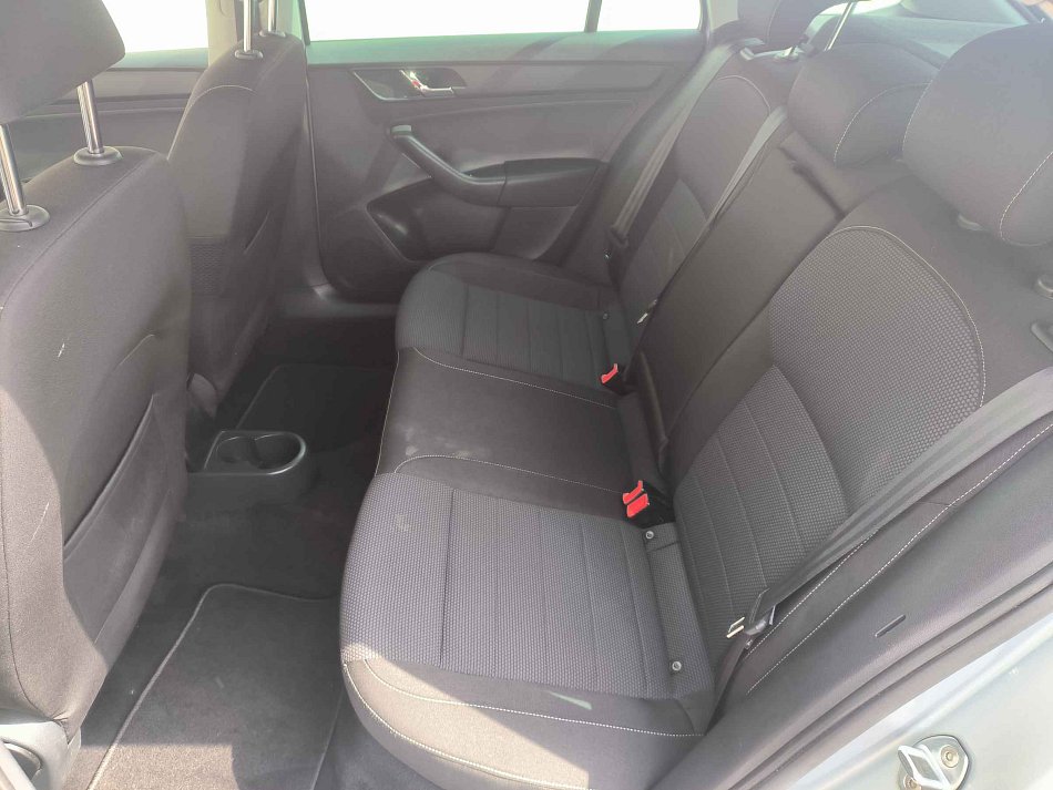 Škoda Rapid 1.4 TSi Elegance