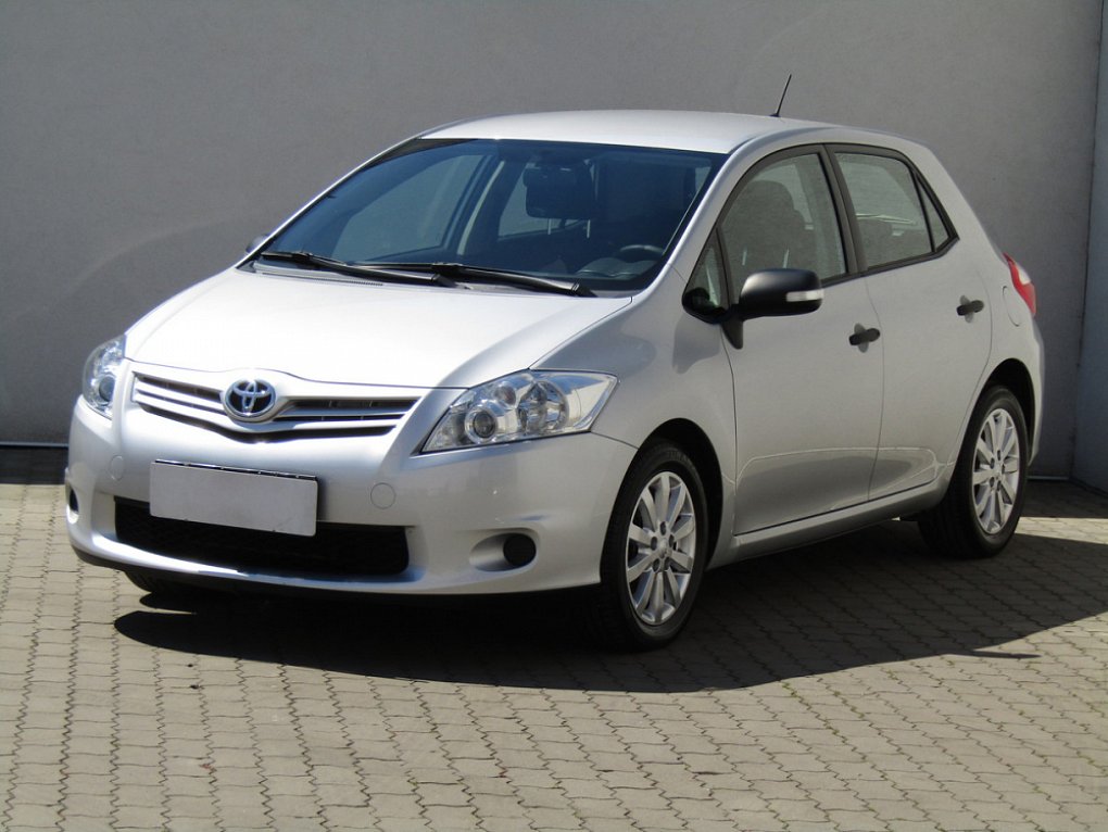 Toyota Auris 1.6 i 