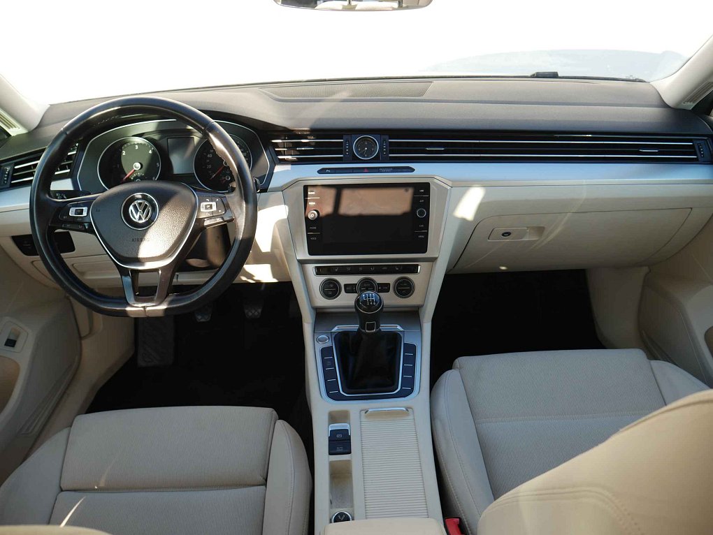 Volkswagen Passat 2.0 TDi Comfortline