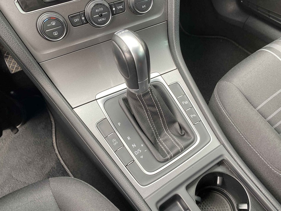 Volkswagen Golf 1.6 TDi Lounge