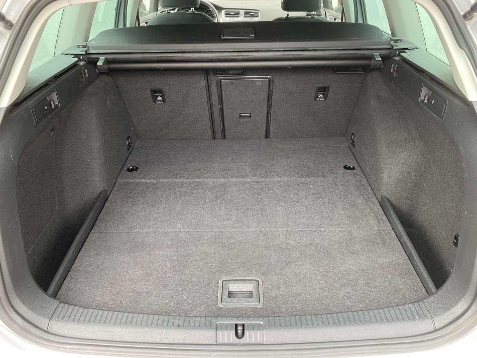 Volkswagen Golf 1.6 TDi Lounge