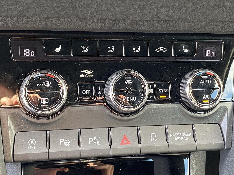 Škoda Karoq 1.5TSi  Sportiline