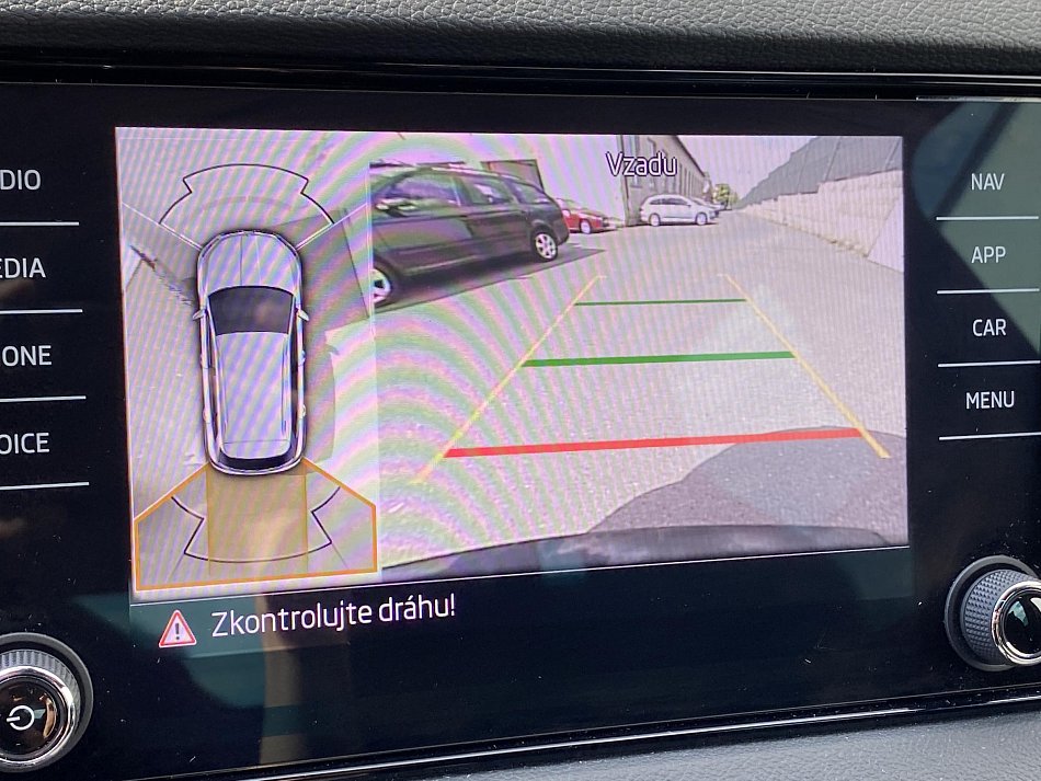 Škoda Karoq 1.5TSi  Sportiline