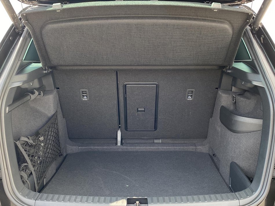 Škoda Karoq 1.5TSi  Sportiline