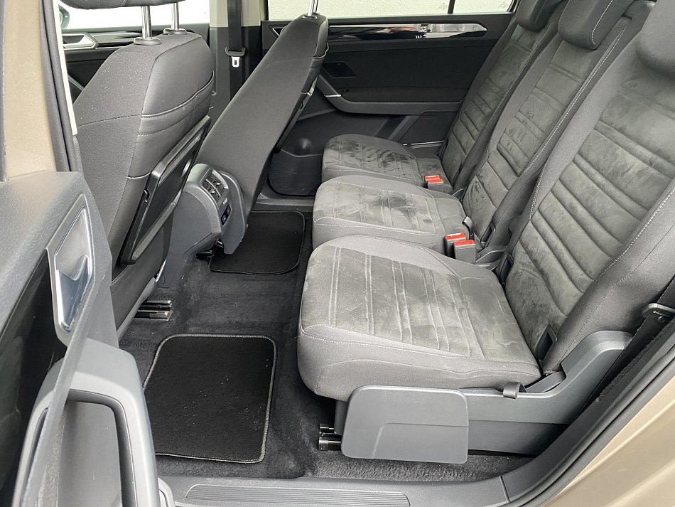 Volkswagen Touran 1.4 TSi Highline