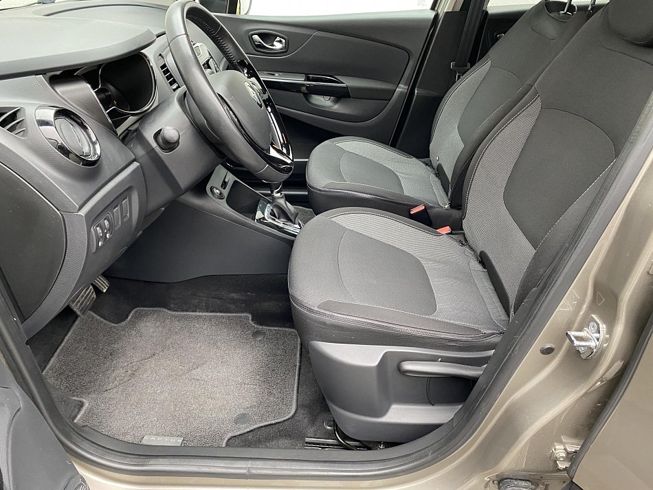 Renault Captur 1.2TCe Intense