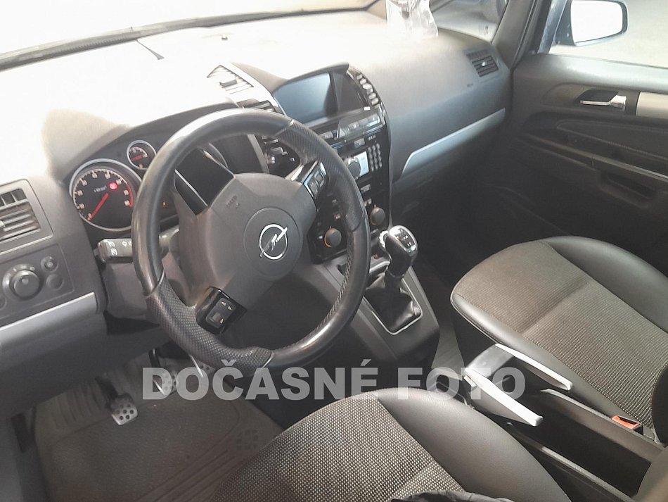 Opel Zafira 1.8. i 