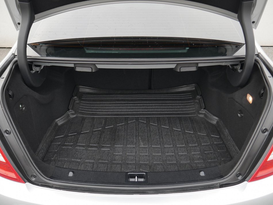 Mercedes-Benz Třída C 1.8 i 