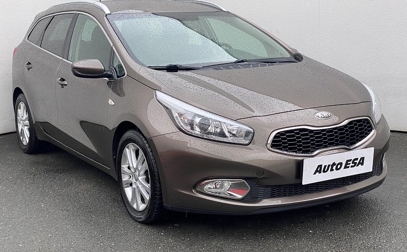 Kia Ceed 1.6 GDi FIFA World Cup