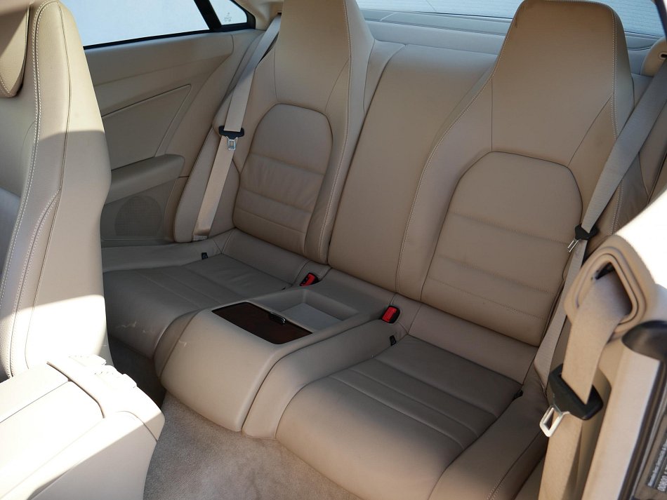 Mercedes-Benz Třída E 3.0 CDi  E350