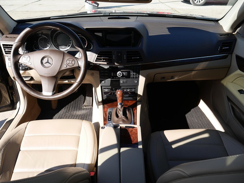 Mercedes-Benz Třída E 3.0 CDi  E350