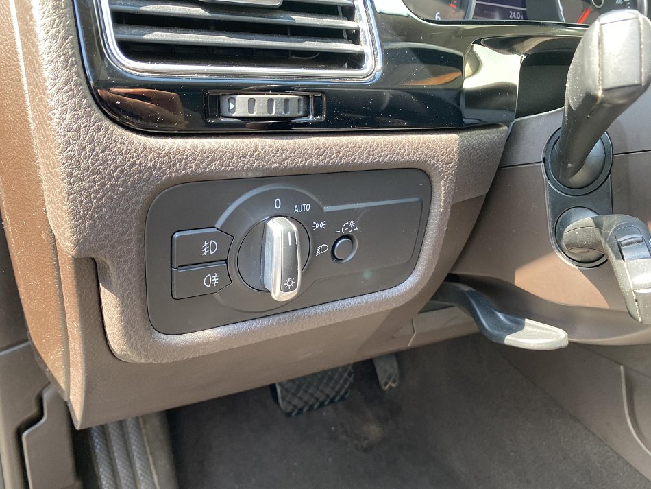 Volkswagen Touareg 3.0 TDi 