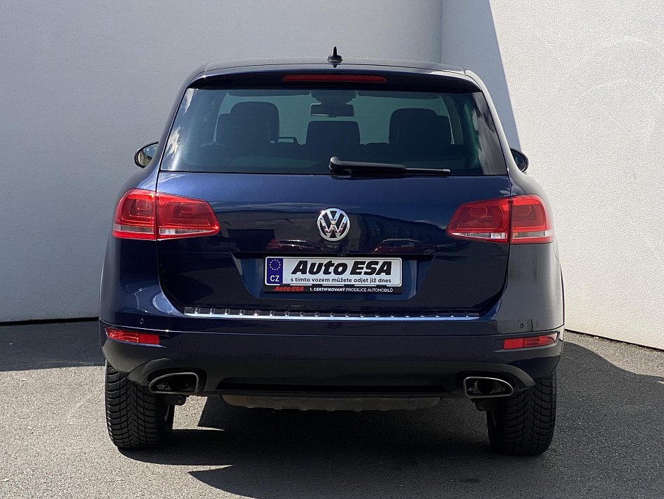 Volkswagen Touareg 3.0 TDi 