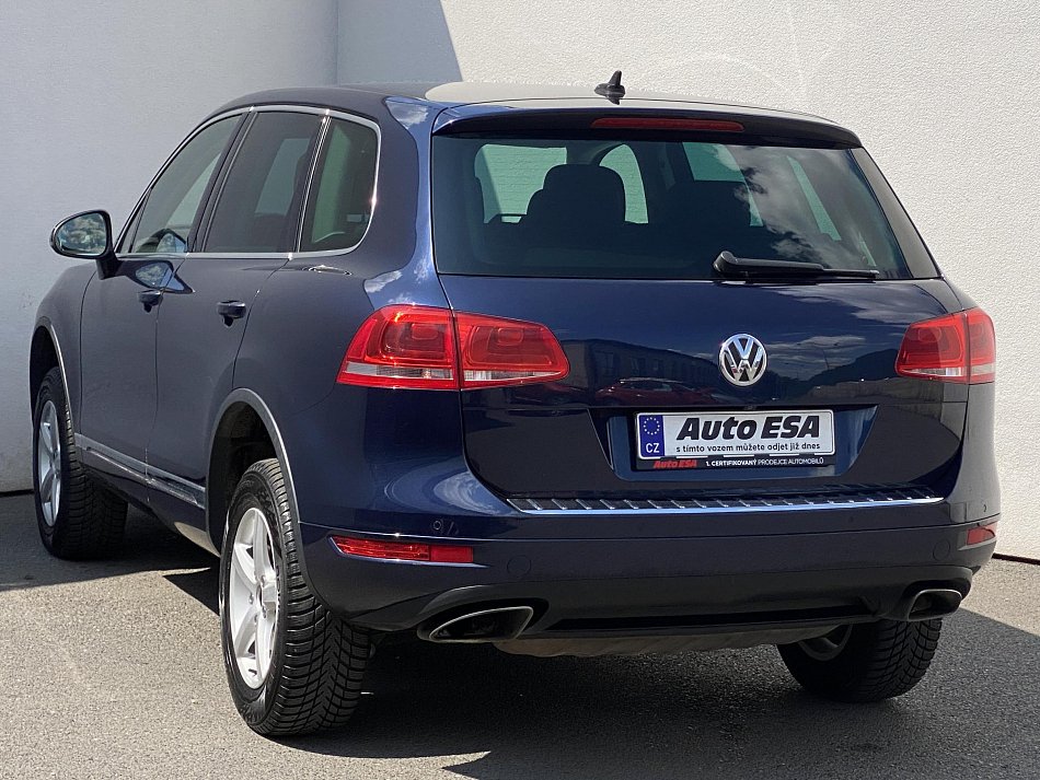 Volkswagen Touareg 3.0 TDi 
