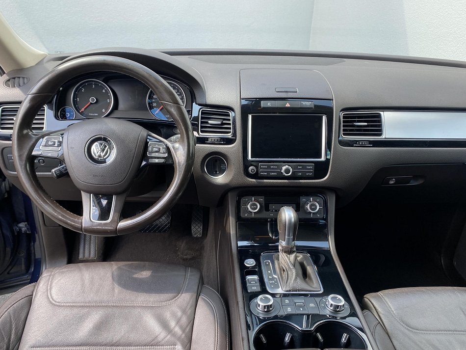 Volkswagen Touareg 3.0 TDi 