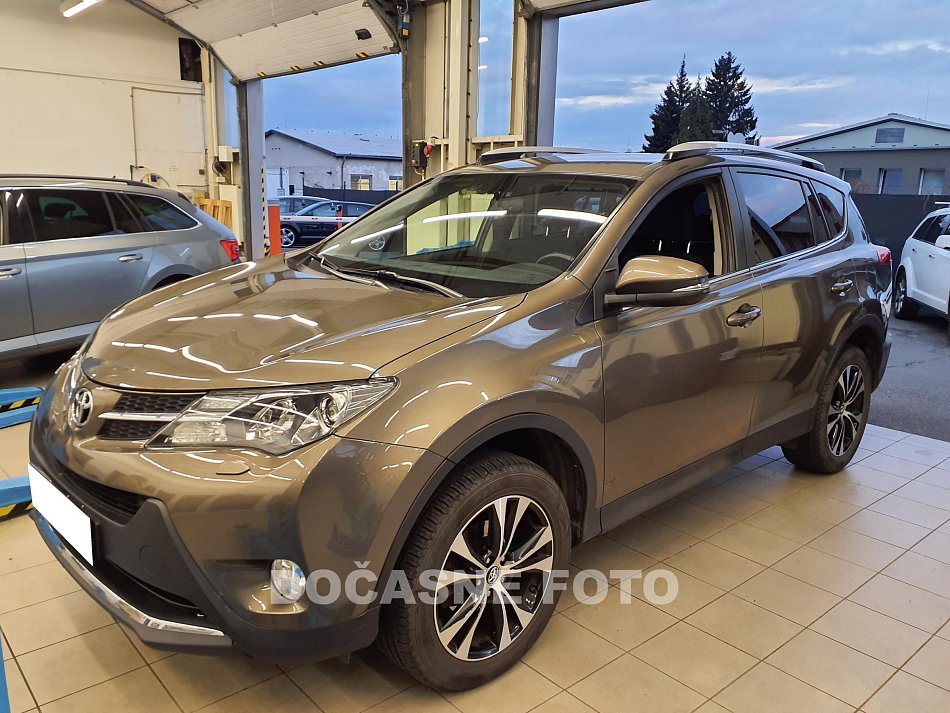 Toyota RAV4 2.0 