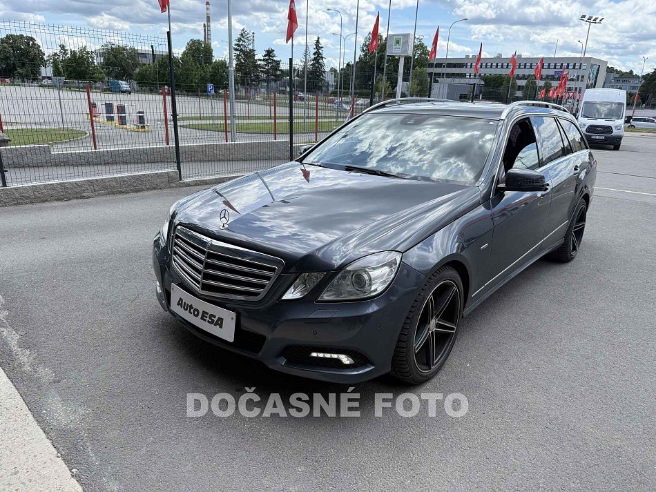 Mercedes-Benz Třída E 350 CDi  350