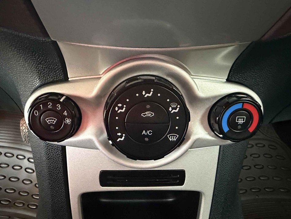 Ford Fiesta 1.25 i 