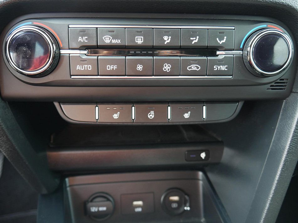 Kia Ceed 1.4T-GDi Exclusive