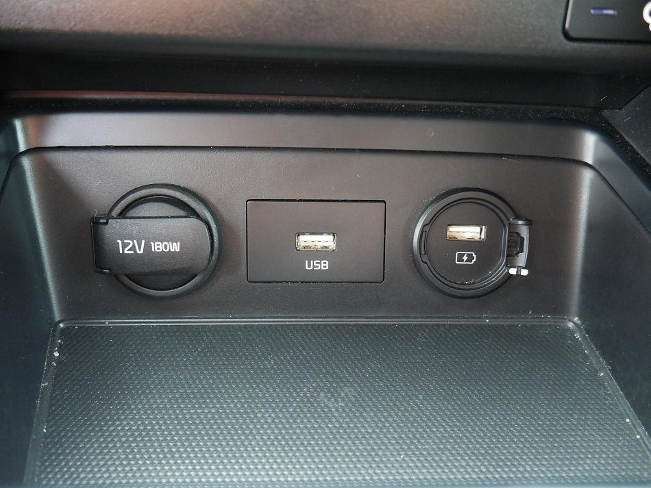 Kia Ceed 1.4T-GDi Exclusive