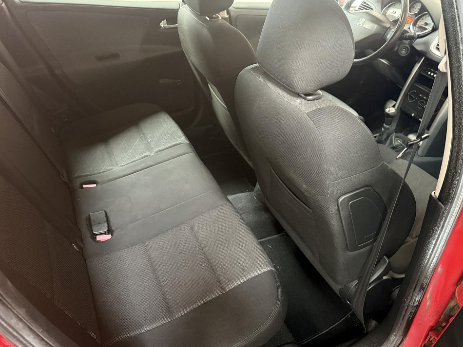 Peugeot 207 1.6 HDI 