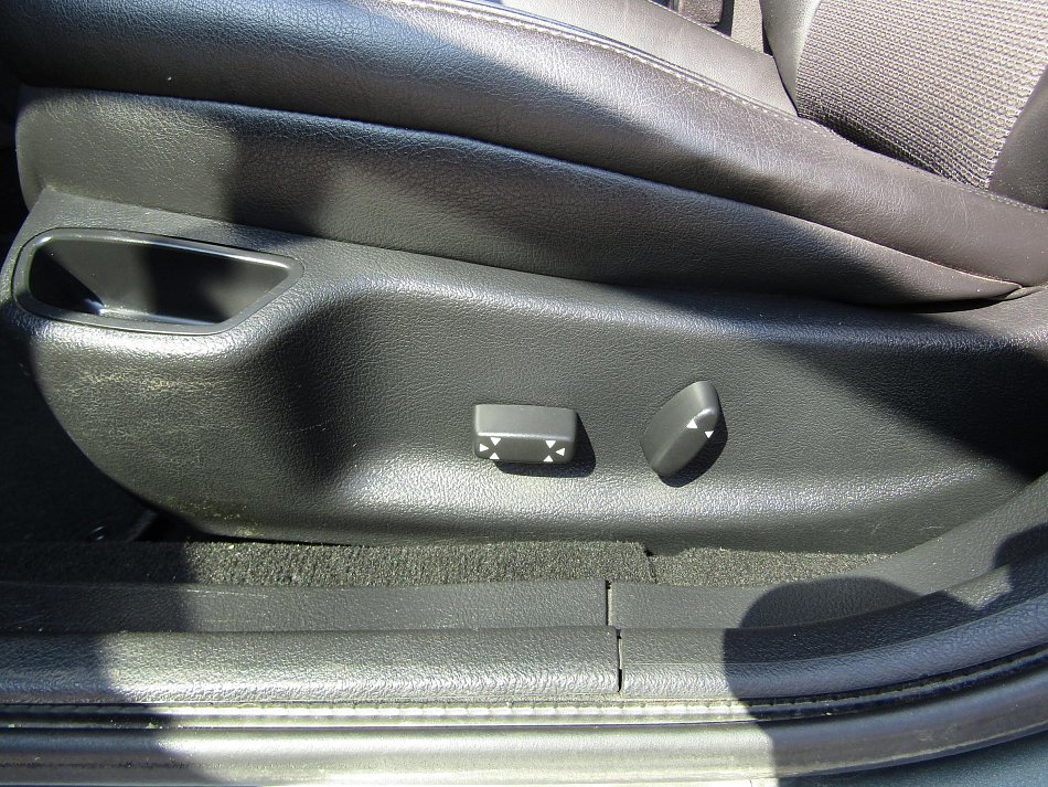 Peugeot 407 2.0 HDi  SW