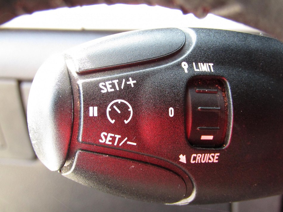 Peugeot 407 2.0 HDi  SW