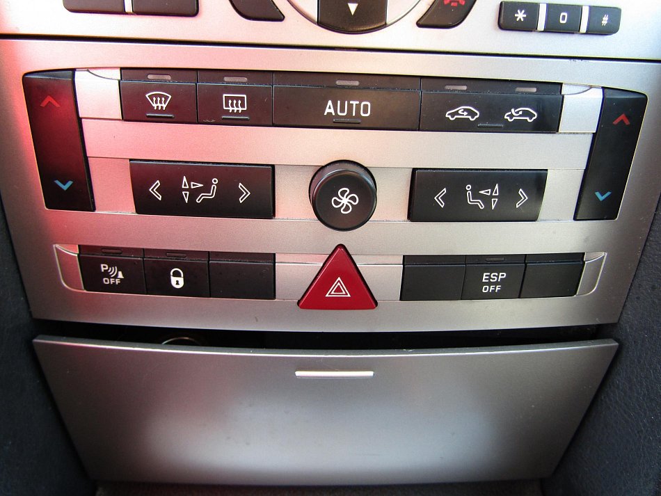 Peugeot 407 2.0 HDi  SW