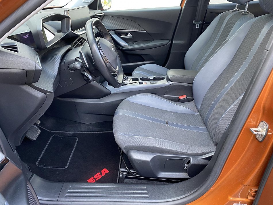 Peugeot 2008 1.2PT 