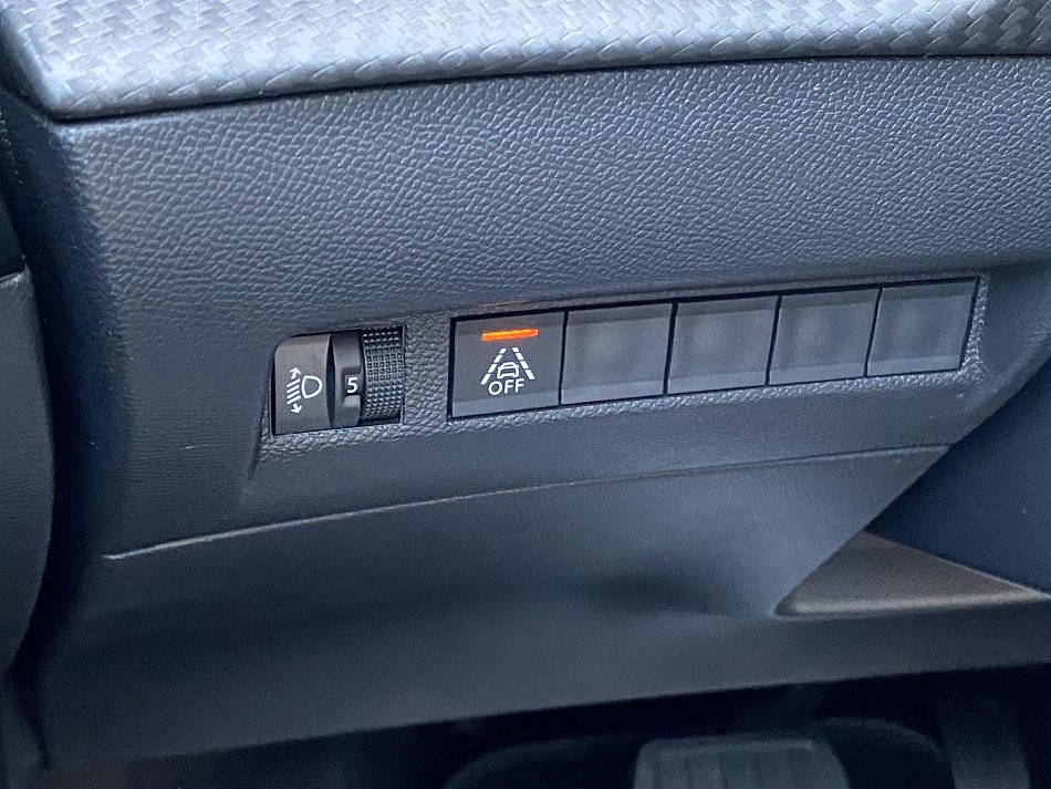 Peugeot 2008 1.2PT 