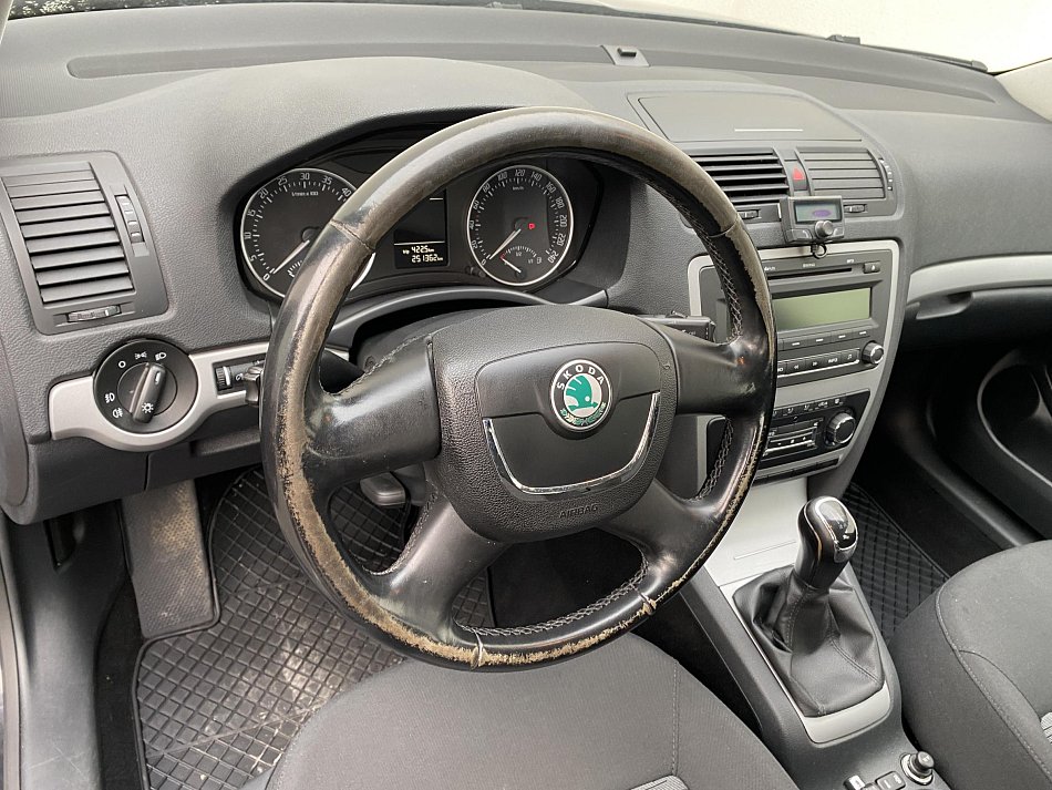 Škoda Octavia II 2.0 TDi Champion